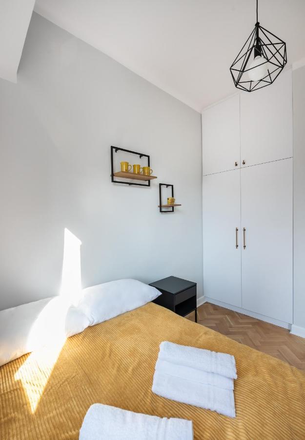 Grzybowska Sundown City Centre Apartment Warsaw Exterior photo